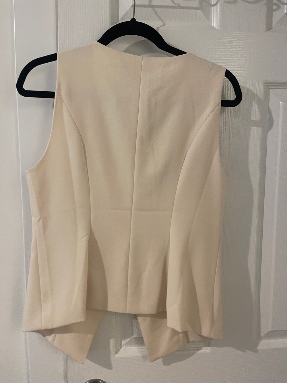 Vest - Picture 2 of 2